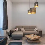 Apartman Center Belvarosi Kis Lakas, Csendes Udvarral *