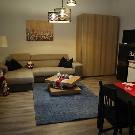 Center Belvarosi Kis Lakas, Csendes Udvarral Apartman *