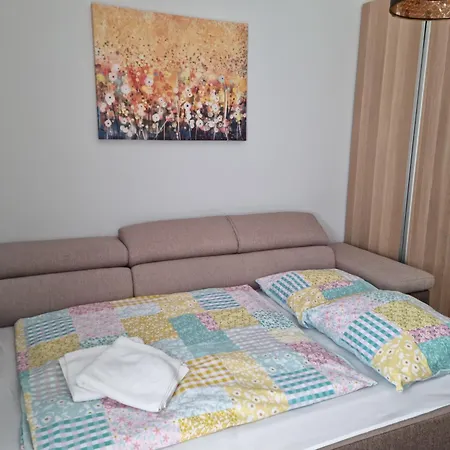 Apartman Center Belvarosi Kis Lakas, Csendes Udvarral *